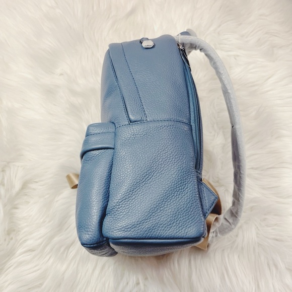 Michael Kors Blue Bakcpack✨brand new - Picture 3 of 5